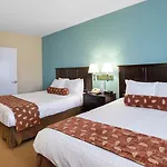 Staysky Suites I-Drive Orlando Near Universal