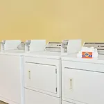Days Inn By Wyndham Orlando Airport Florida Mall