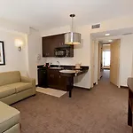 Ramada Plaza By Wyndham Orlando Resort & Suites Intl Drive