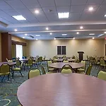 Holiday Inn Express Hotel & Suites Orlando East-Ucf Area By Ihg
