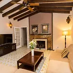 La Casa Del Mar