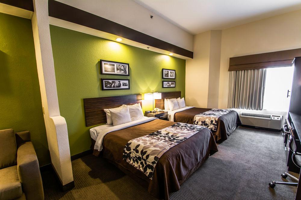 Sleep & International Airport Orlando