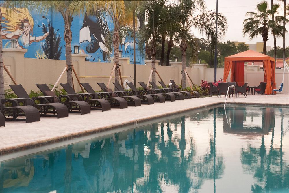 Hotel Delta By Marriott Orlando Buena Vista Lake Buena Vista