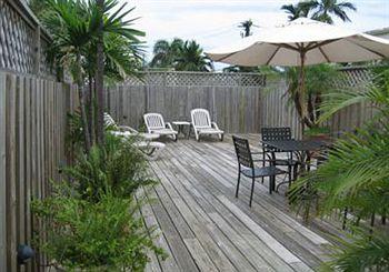 Elysium - Clothing Optional Gay Men's (adults Only) Hotel