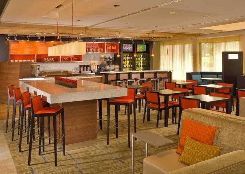 Courtyard Orlando International Drive/convention Center Hotel 3*