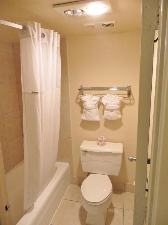 Days By Wyndham Orlando Airport Florida Mall 2*