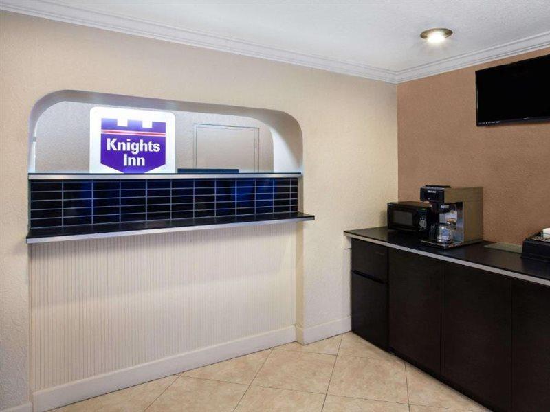 Hotel Knights Orlando 2*