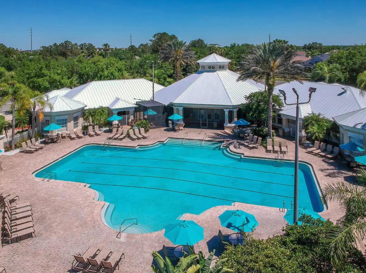 Resort-style Near Disney World Apartment Kissimmee