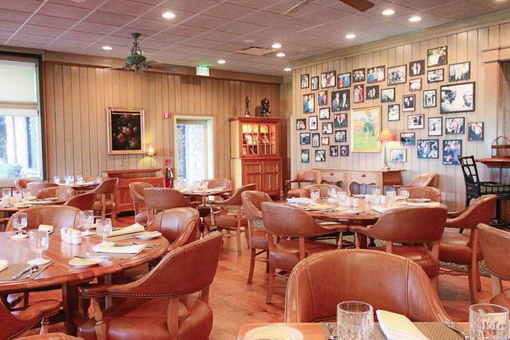 Arnold Palmer's Club & (adults Only)