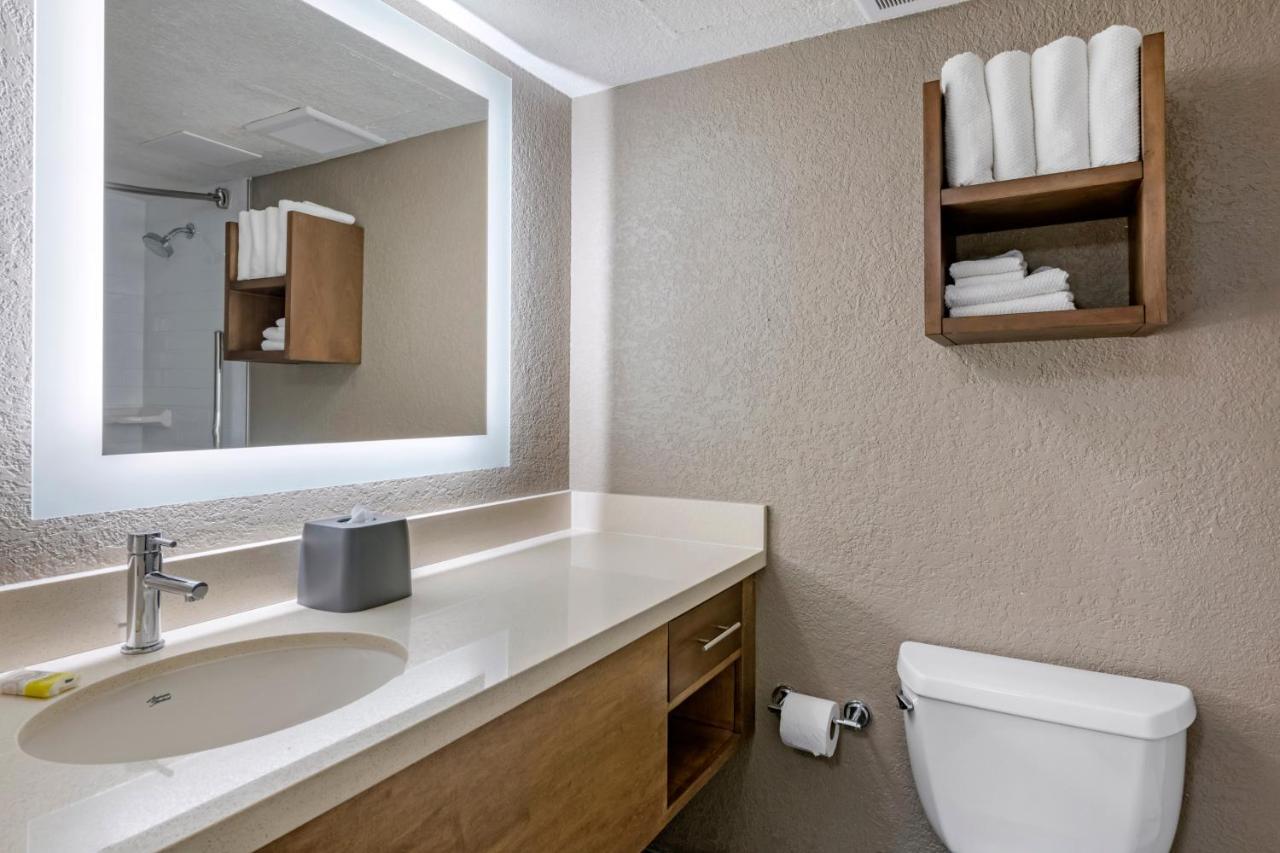Staybridge Orlando Royale Parc By Ihg 3*