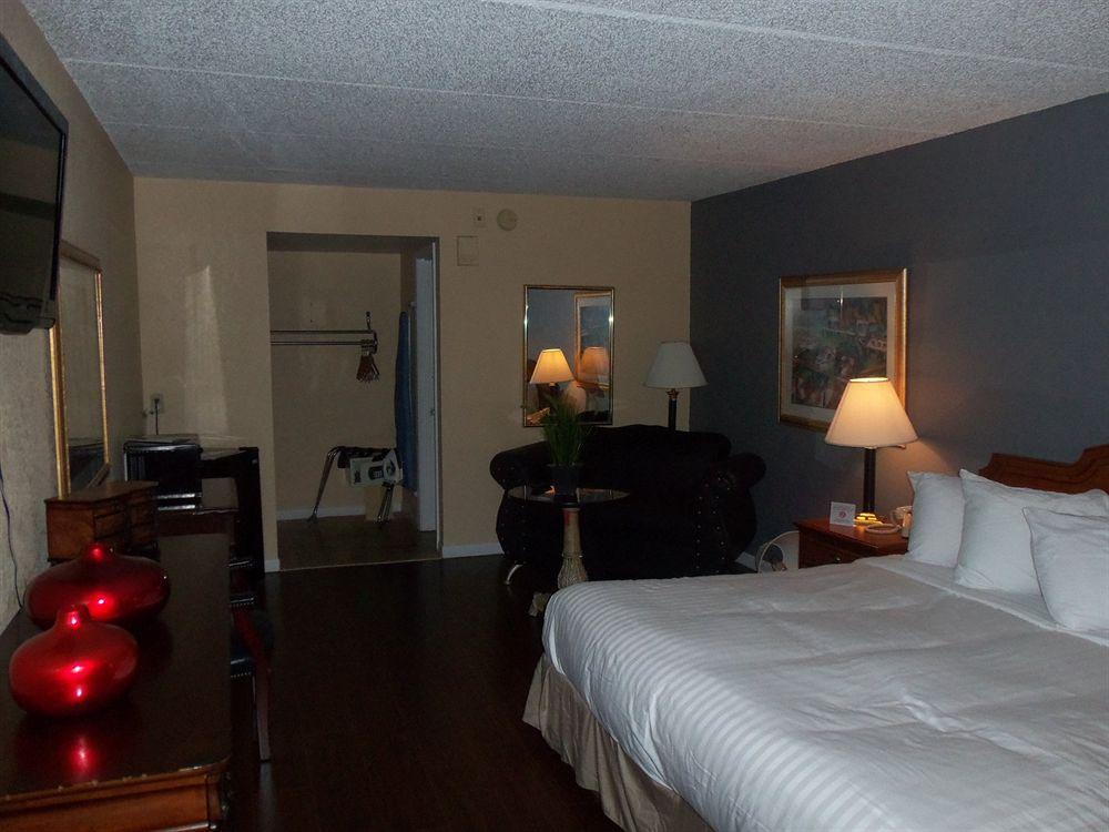 Claremont Kissimmee Hotel 2*