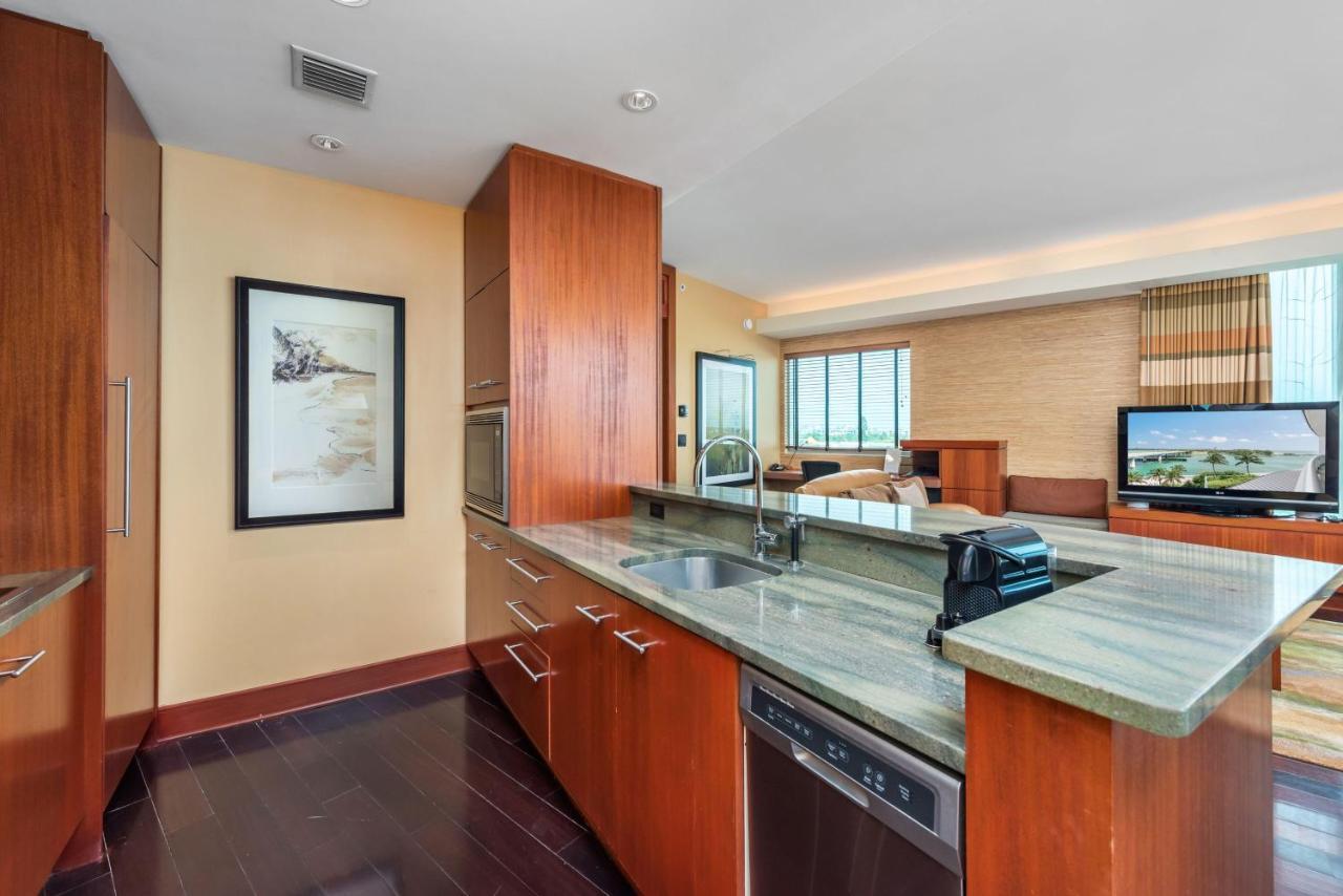 Beachfront At The Ritz-carlton -310n11 * Miami Beach