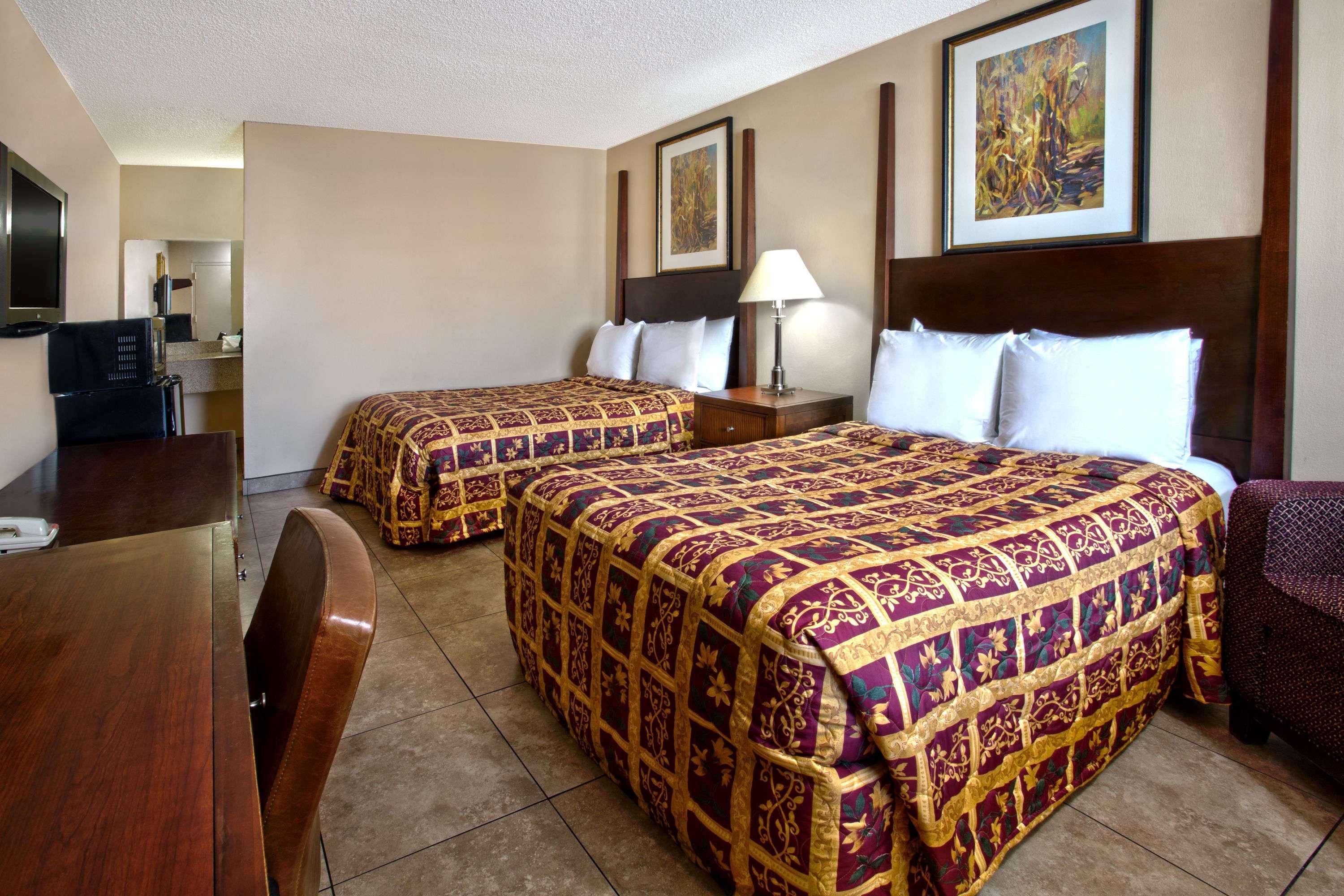 Hotel Knights Orlando