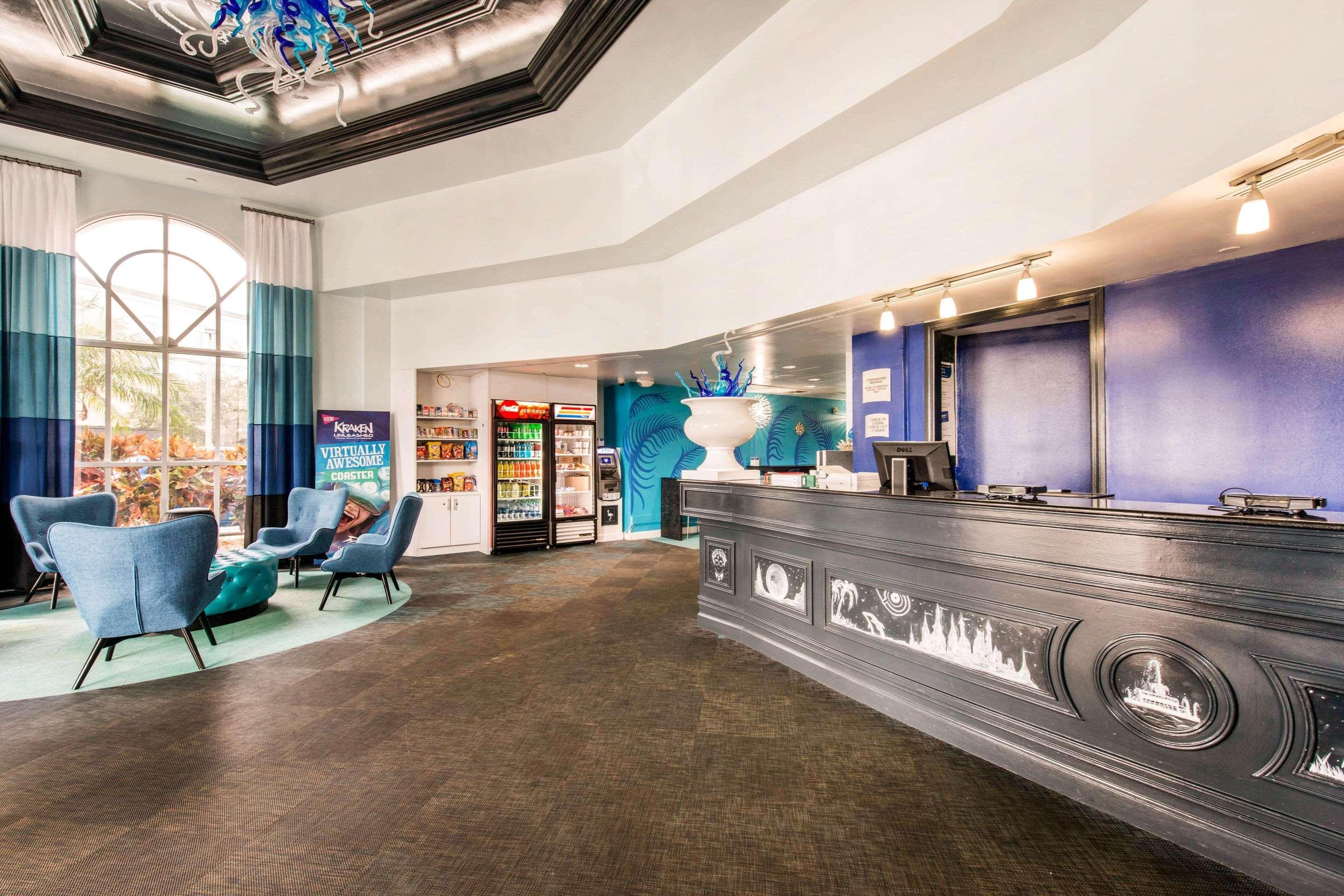 Hotel Quality & Near The Theme Parks 3*
