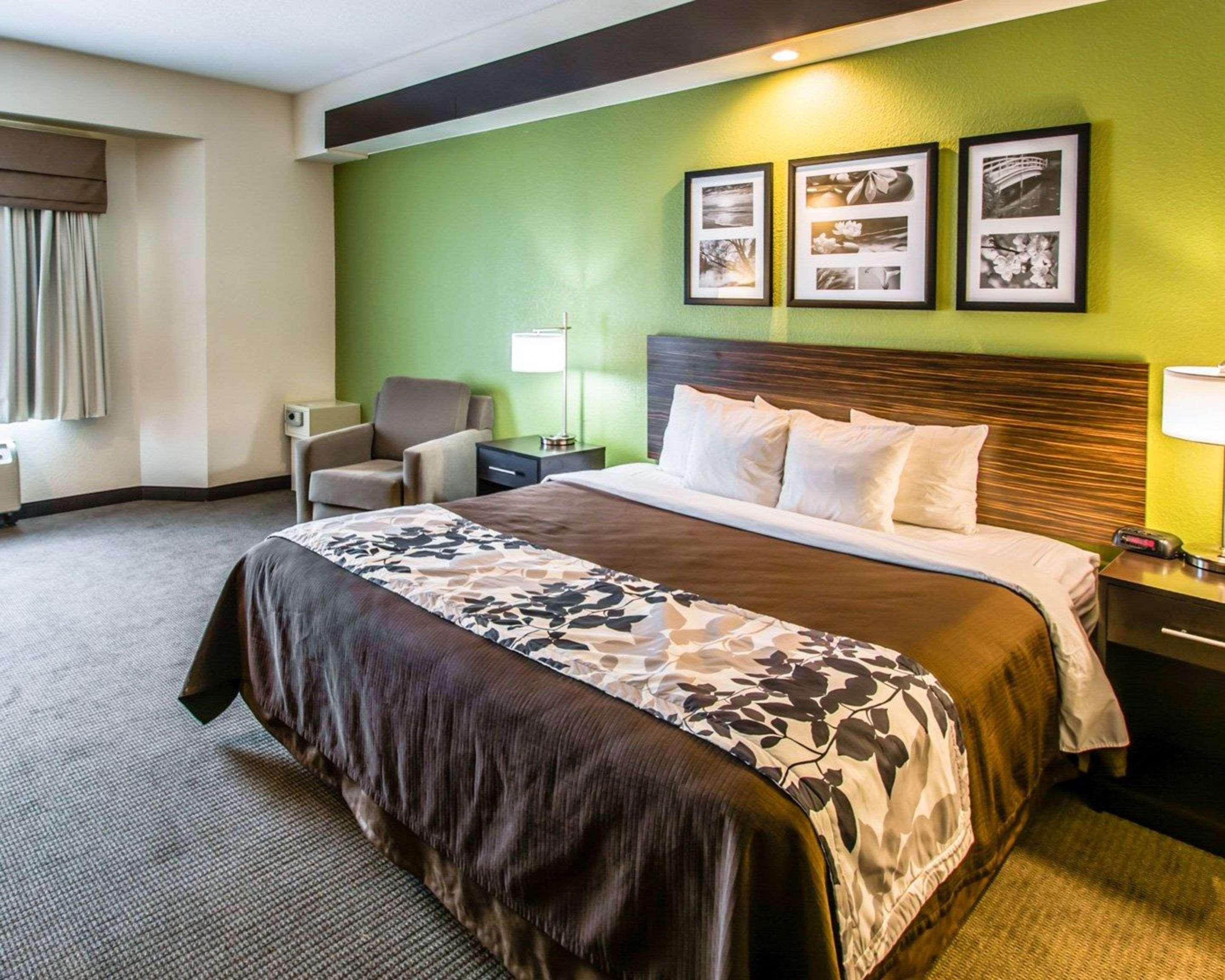 Sleep & International Airport Hotel