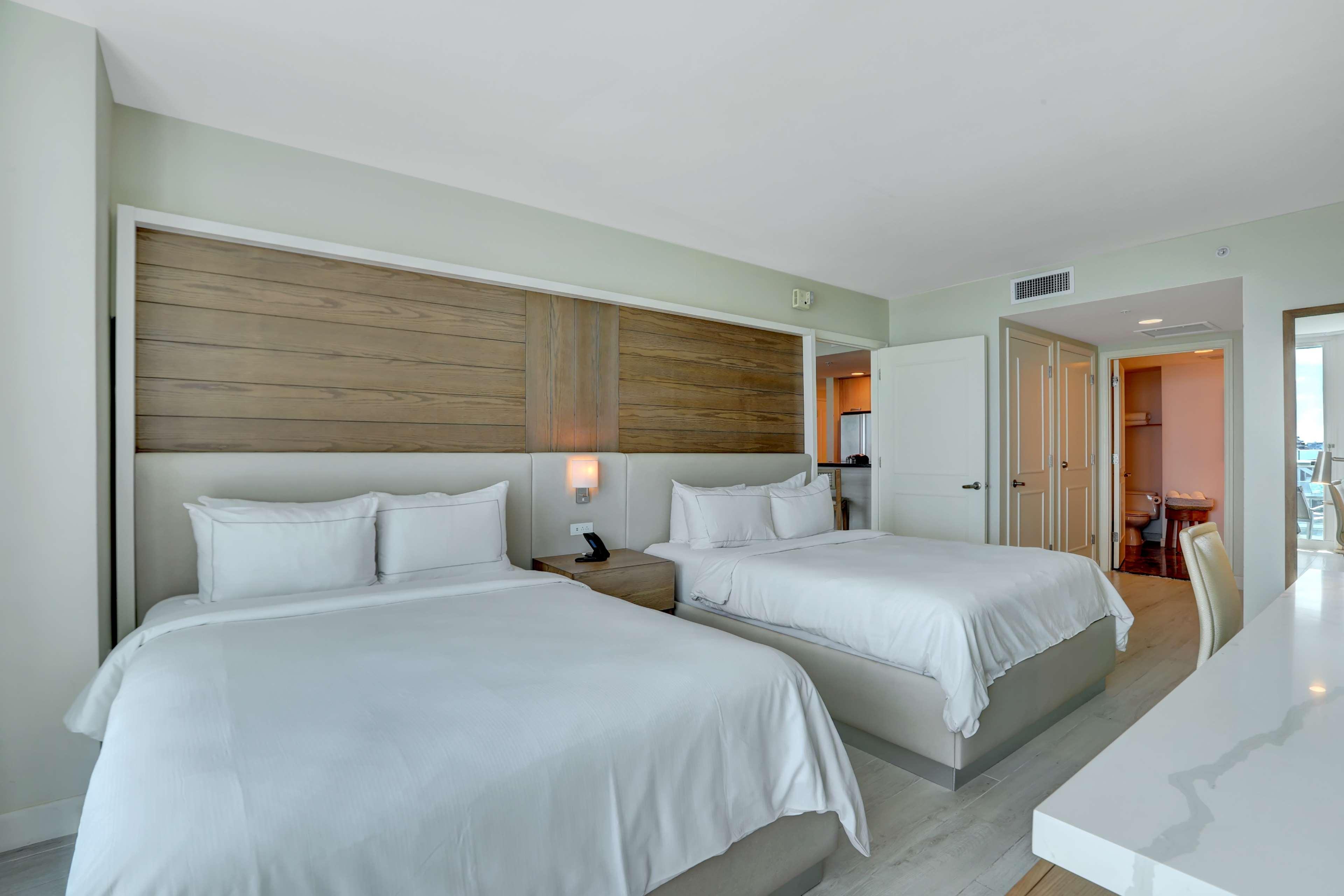Hilton Lauderdale Resort