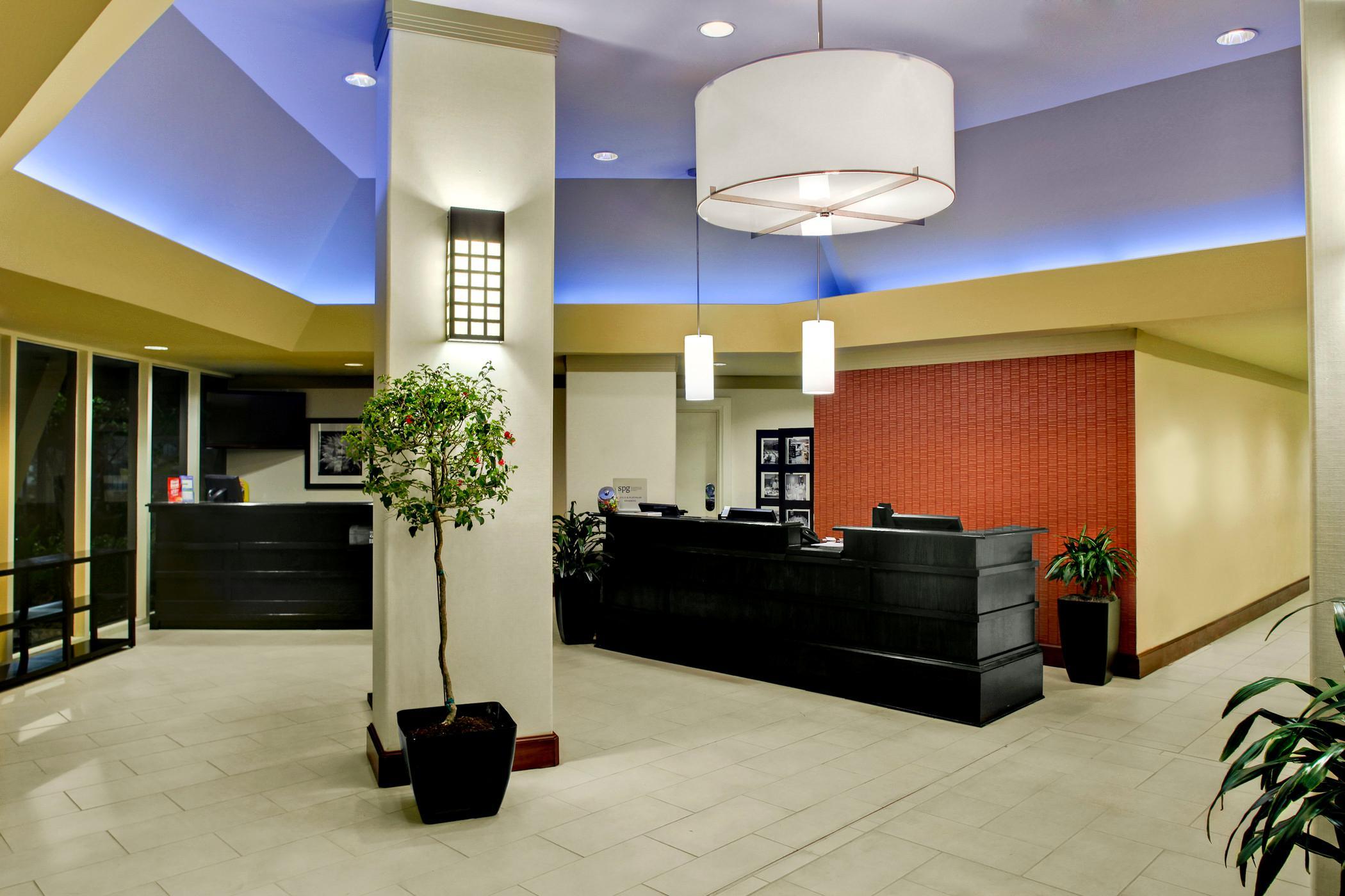 Hotel Four Points By Sheraton International Drive 3*