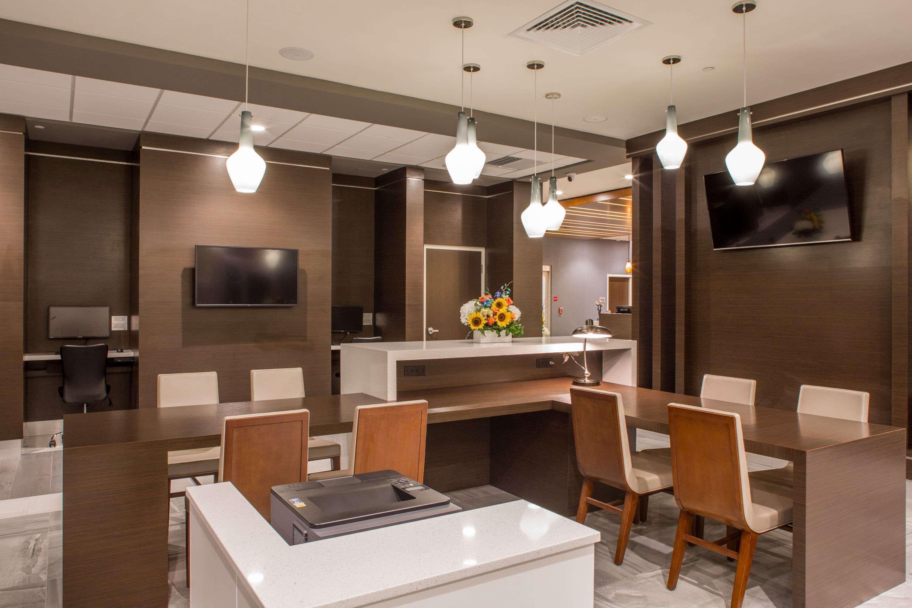 Hotel Wingate By Wyndham Miami Airport