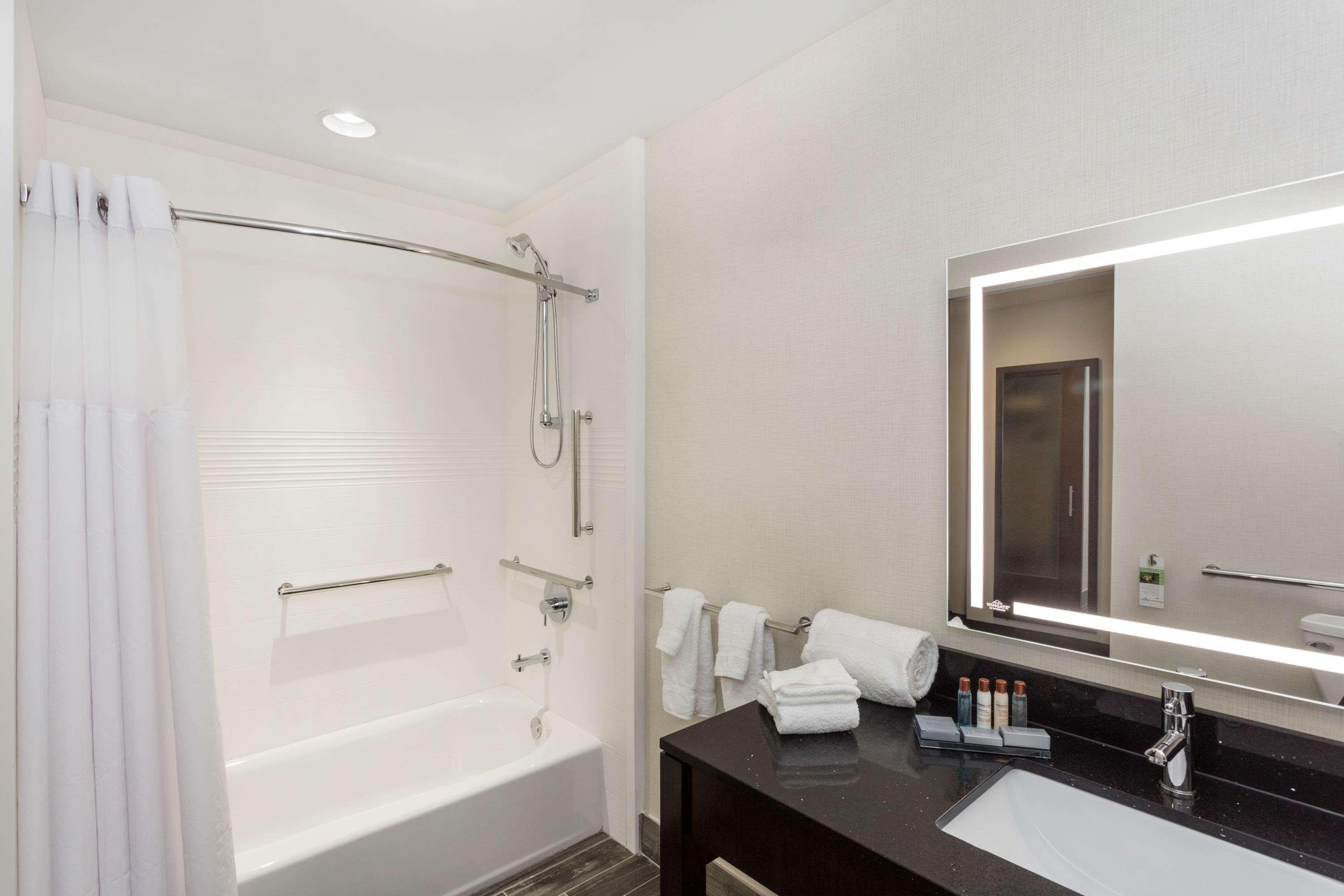 Hotel Wingate By Wyndham Miami Airport Doral