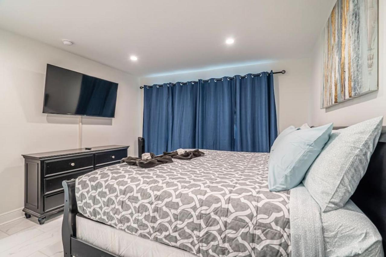 The Purple Pelican Beachfront With Ocean Balcony Unit 4 *