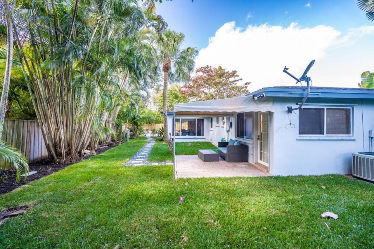 Holiday home Wilton Tropical Oasis With Heated Pool And Hot Tub *