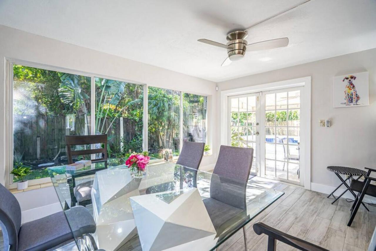 Wilton Tropical Oasis With Heated Pool And Hot Tub Holiday home *