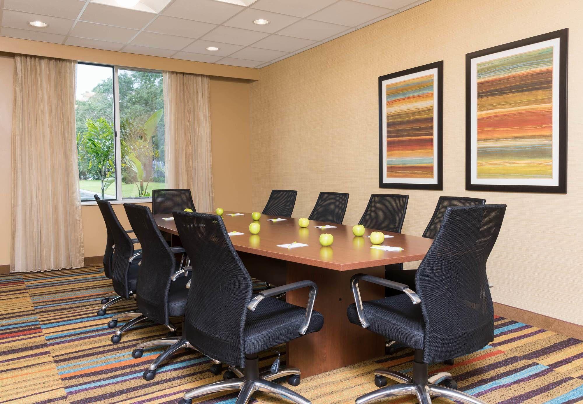 Hotel Fairfield & By Marriott Orlando Kissimmee/celebration
