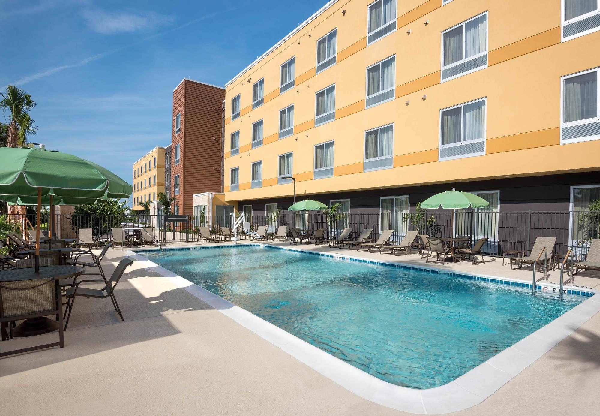 Fairfield & By Marriott Orlando Kissimmee/celebration Hotel 3*