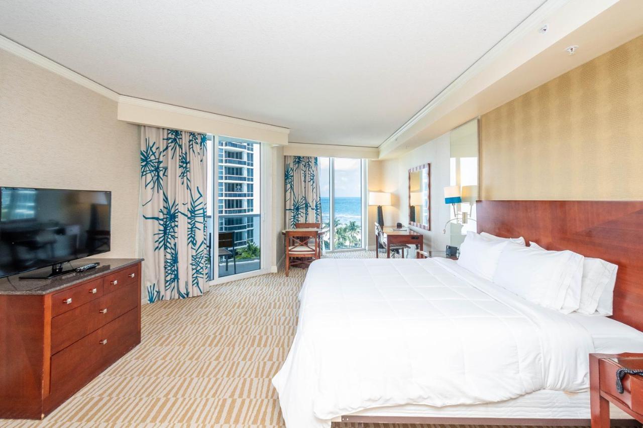 Trump Intl 2 Bedroom 1600 Sqf Ocean And Bay View