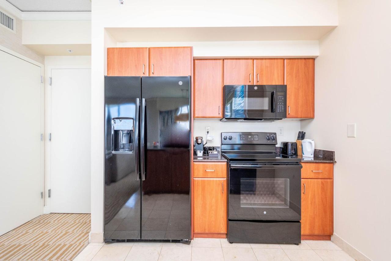 Trump Intl 2 Bedroom 1600 Sqf Ocean And Bay View Aparthotel Sunny Isles Beach