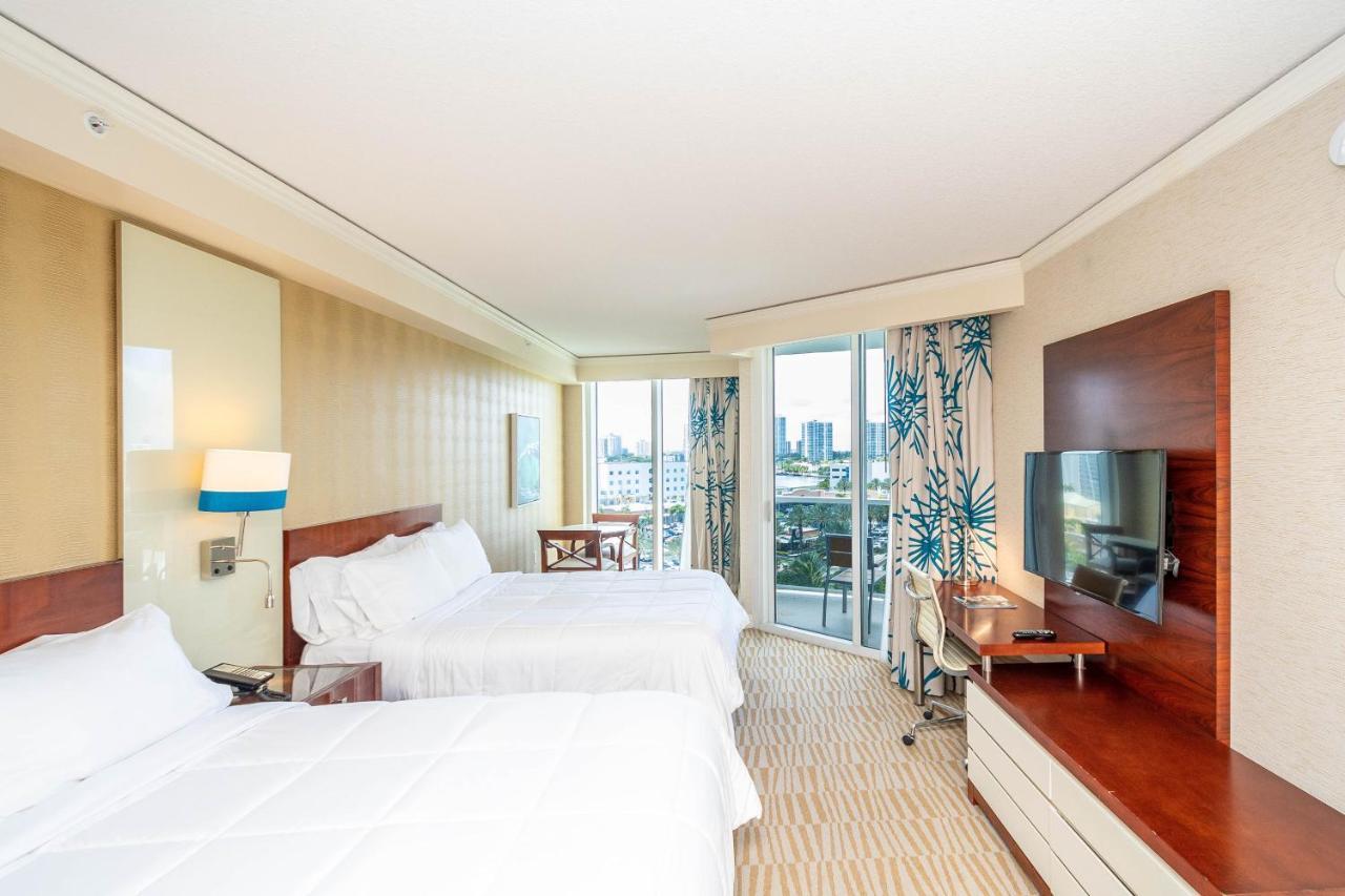 Aparthotel Trump Intl 2 Bedroom 1600 Sqf Ocean And Bay View