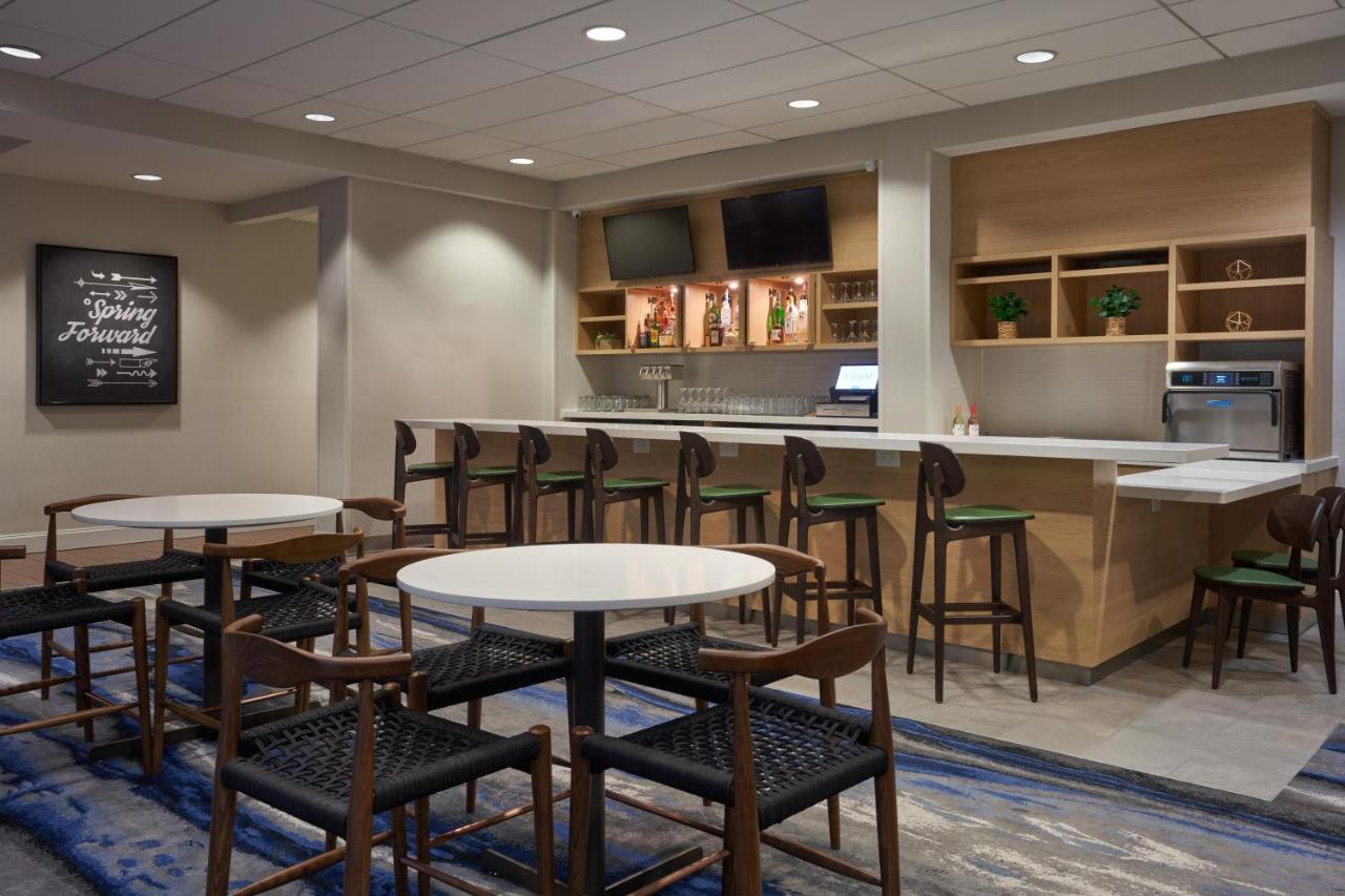 Fairfield & By Marriott Orlando International Drive/convention Center Hotel Williamsburg