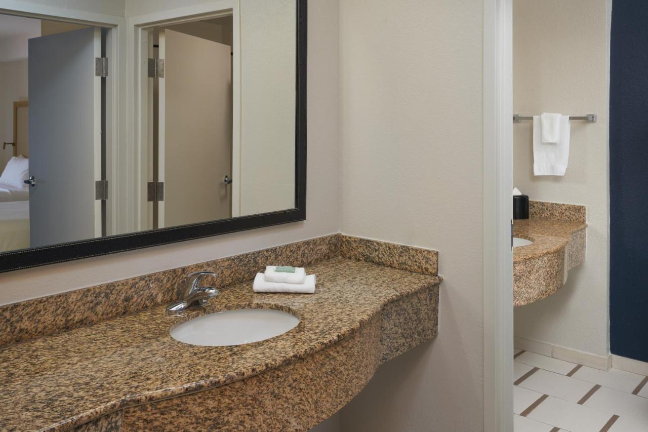Fairfield & By Marriott Orlando International Drive/convention Center Hotel