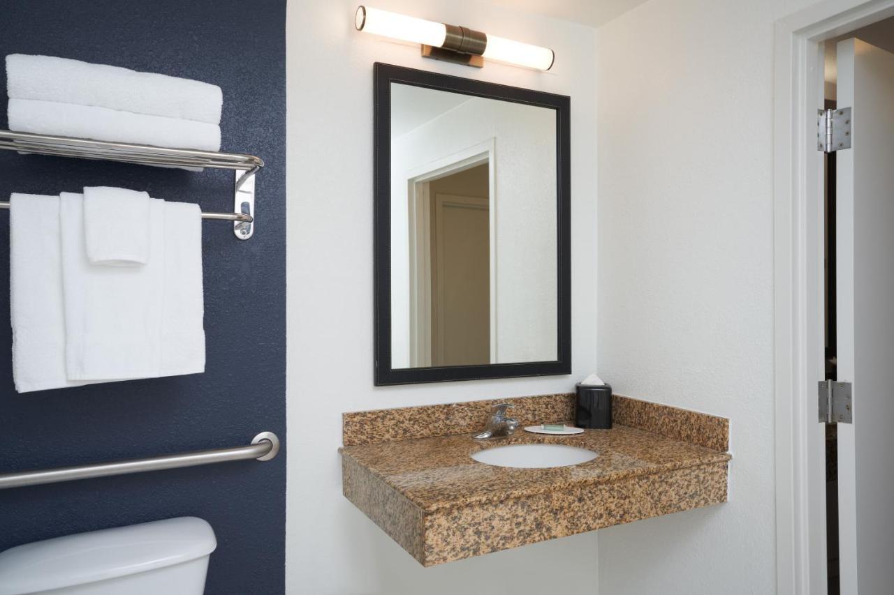 Hotel Fairfield & By Marriott Orlando International Drive/convention Center Williamsburg
