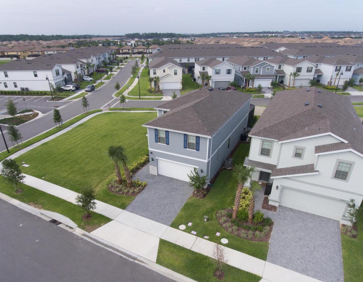 Bsv2487 - Brand New Luxury 5 Bedroom With Free Wifi And Private Pool Holiday home *