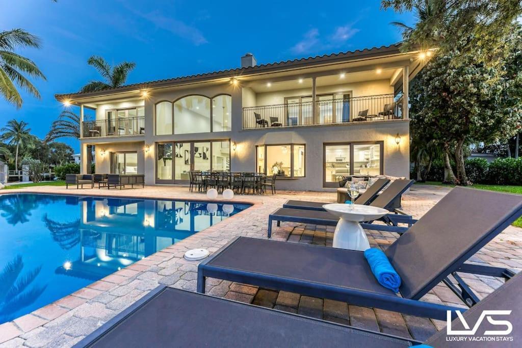Holiday home Villakey- Luxe Waterfront 5min To