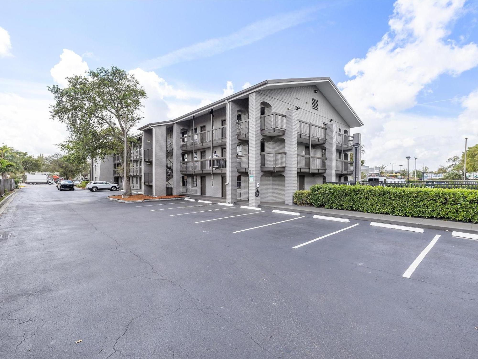 La Quinta By Wyndham Miami Airport North