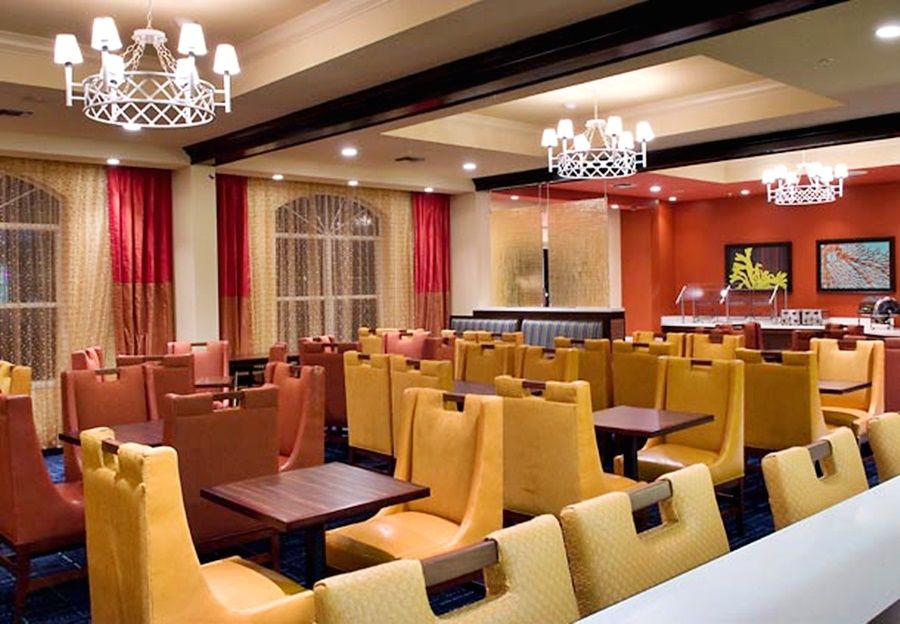 Fairfield & By Marriott Orlando Buena Vista In The Marriott Village