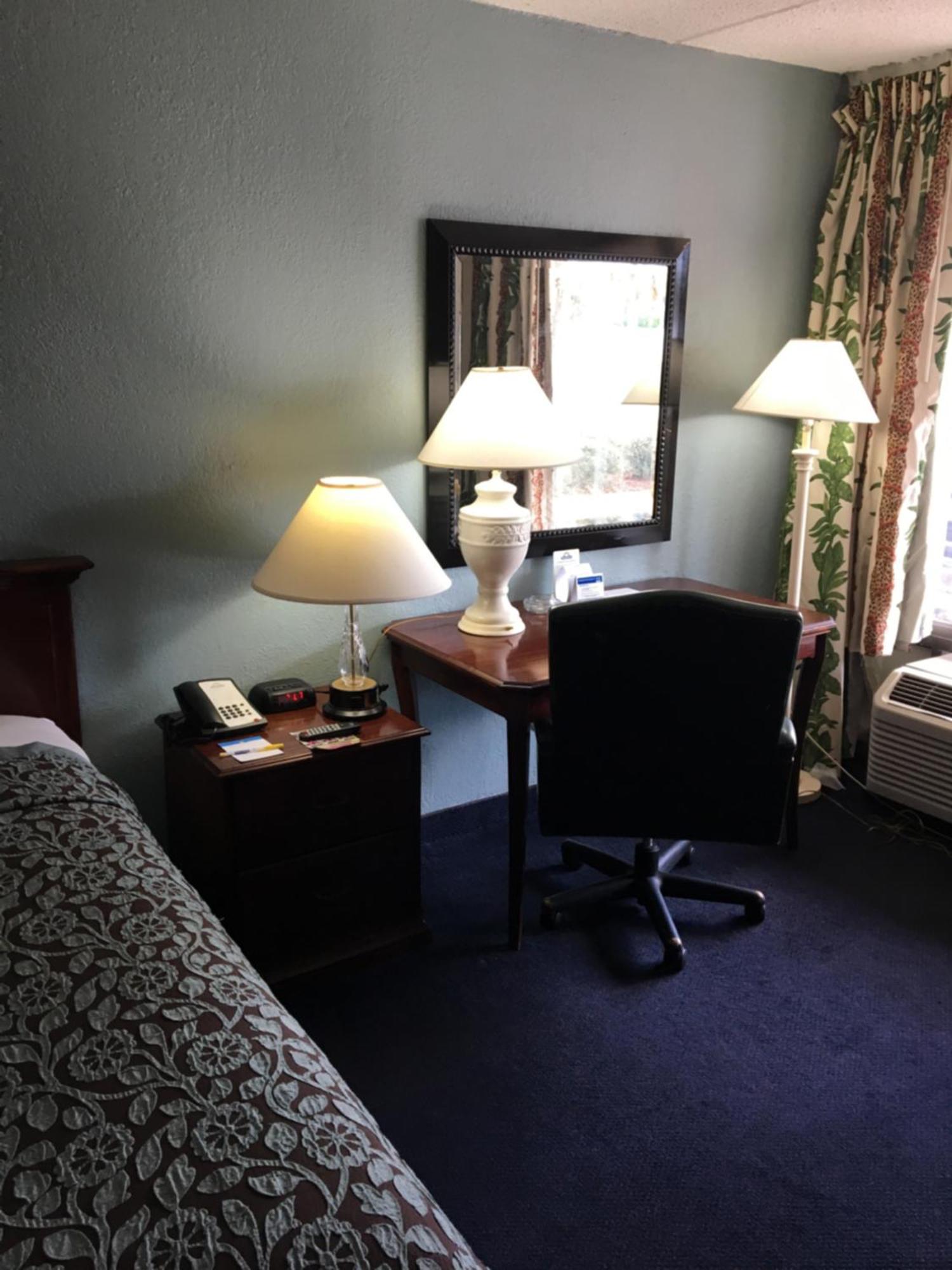 Days By Wyndham Orlando Airport Florida Mall Hotel 2*