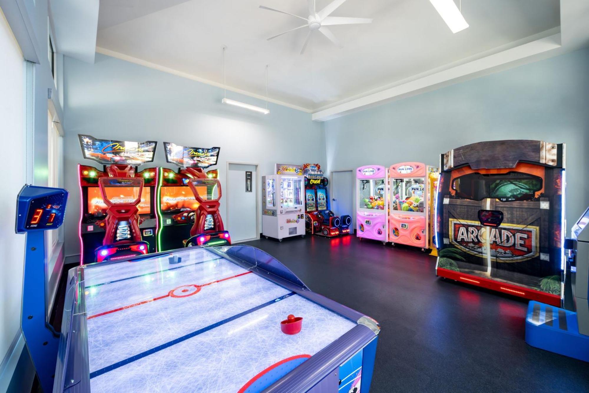 Springhill By Marriott Orlando At Flamingo Crossings Town Center-western Entrance 3* Four Corners