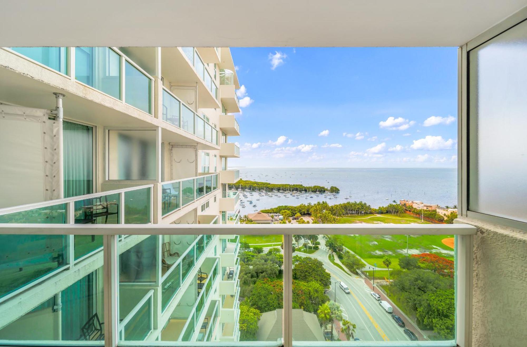 Grove Haven Retreat Miami