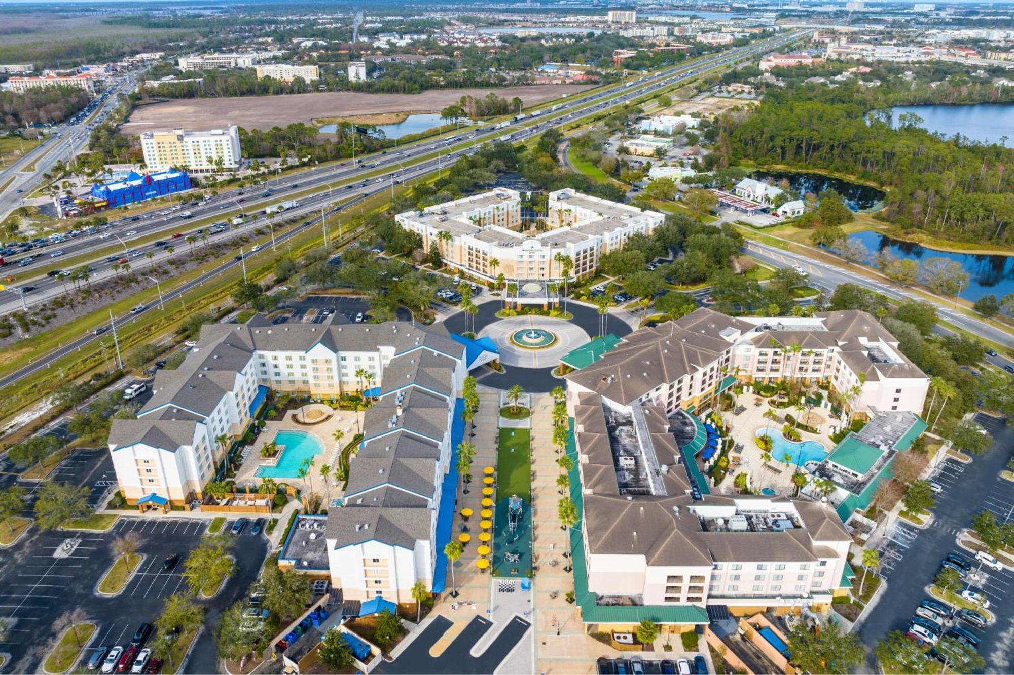 Hotel Fairfield & By Marriott Orlando Buena Vista In The Marriott Village 3*