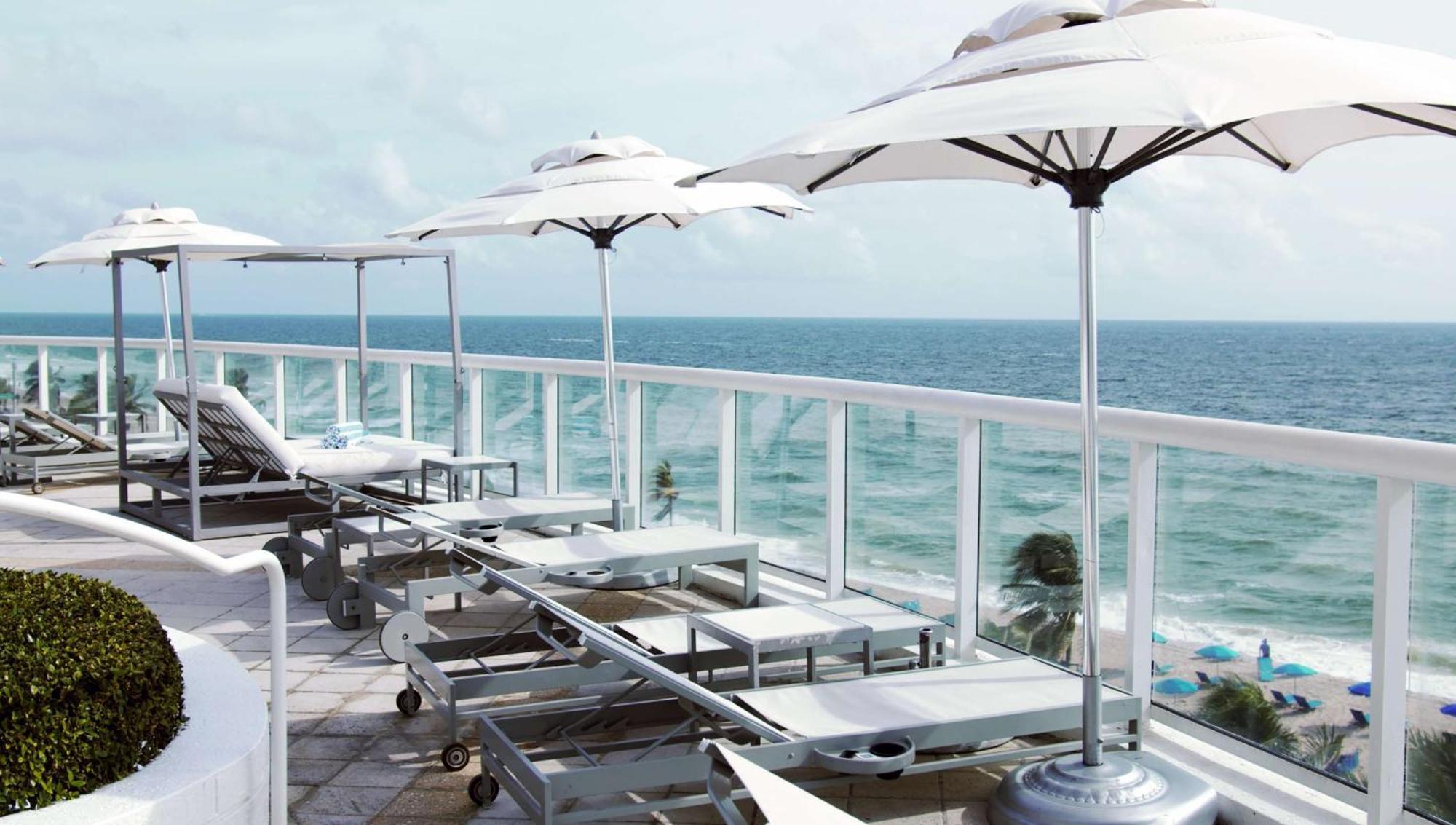 Resort Hilton Lauderdale 4*