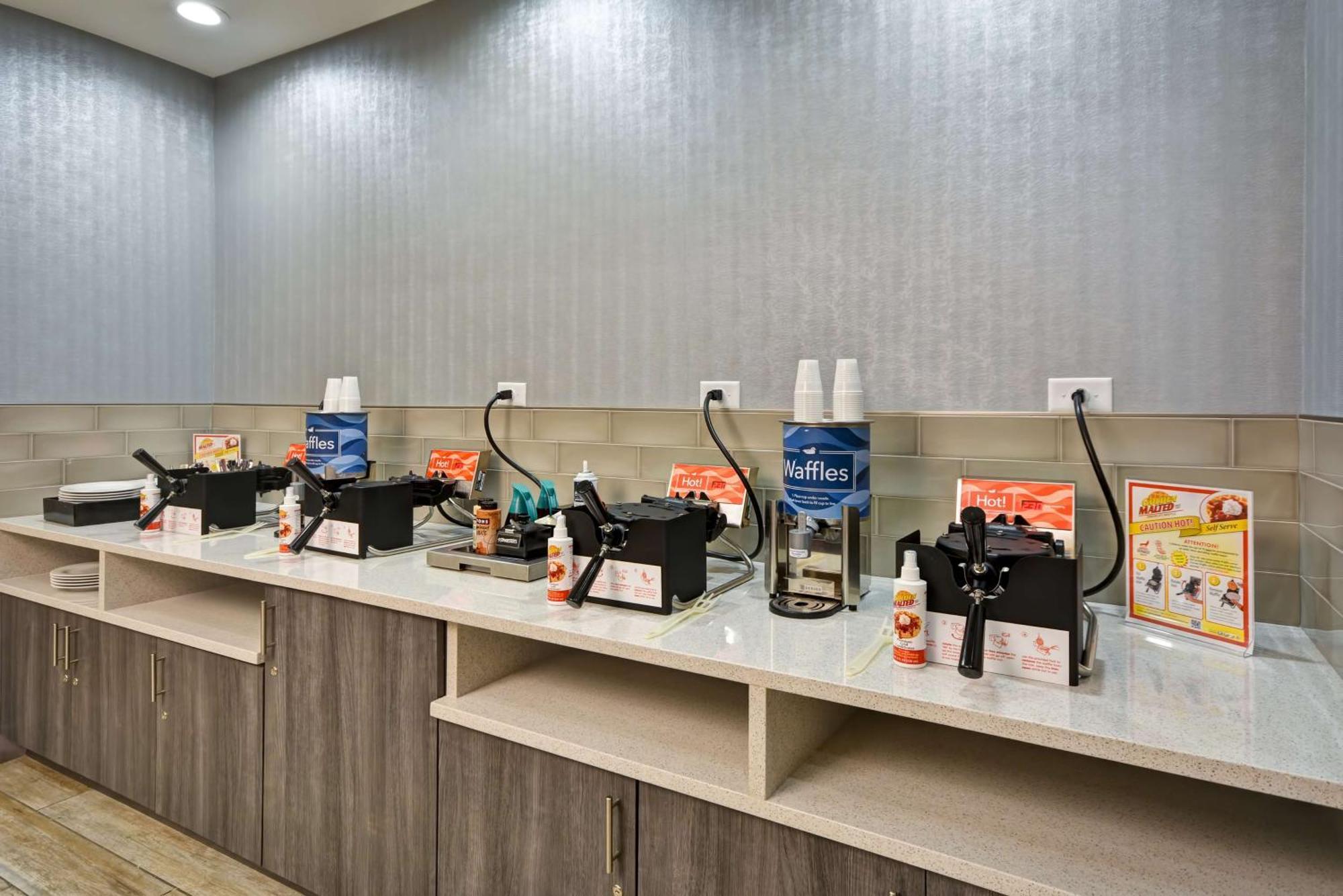 Hotel Homewood By Hilton Orlando Theme Parks 3*