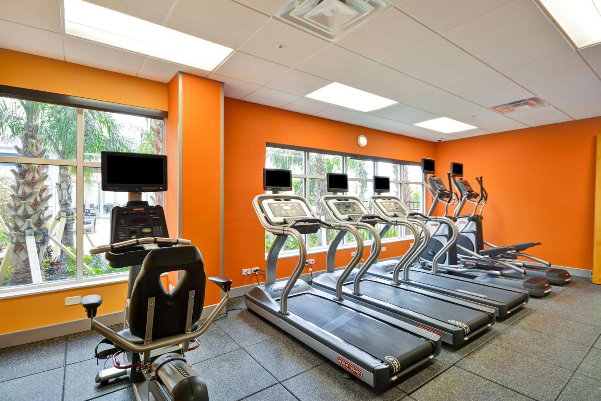 Hotel Homewood By Hilton Orlando Theme Parks 3*