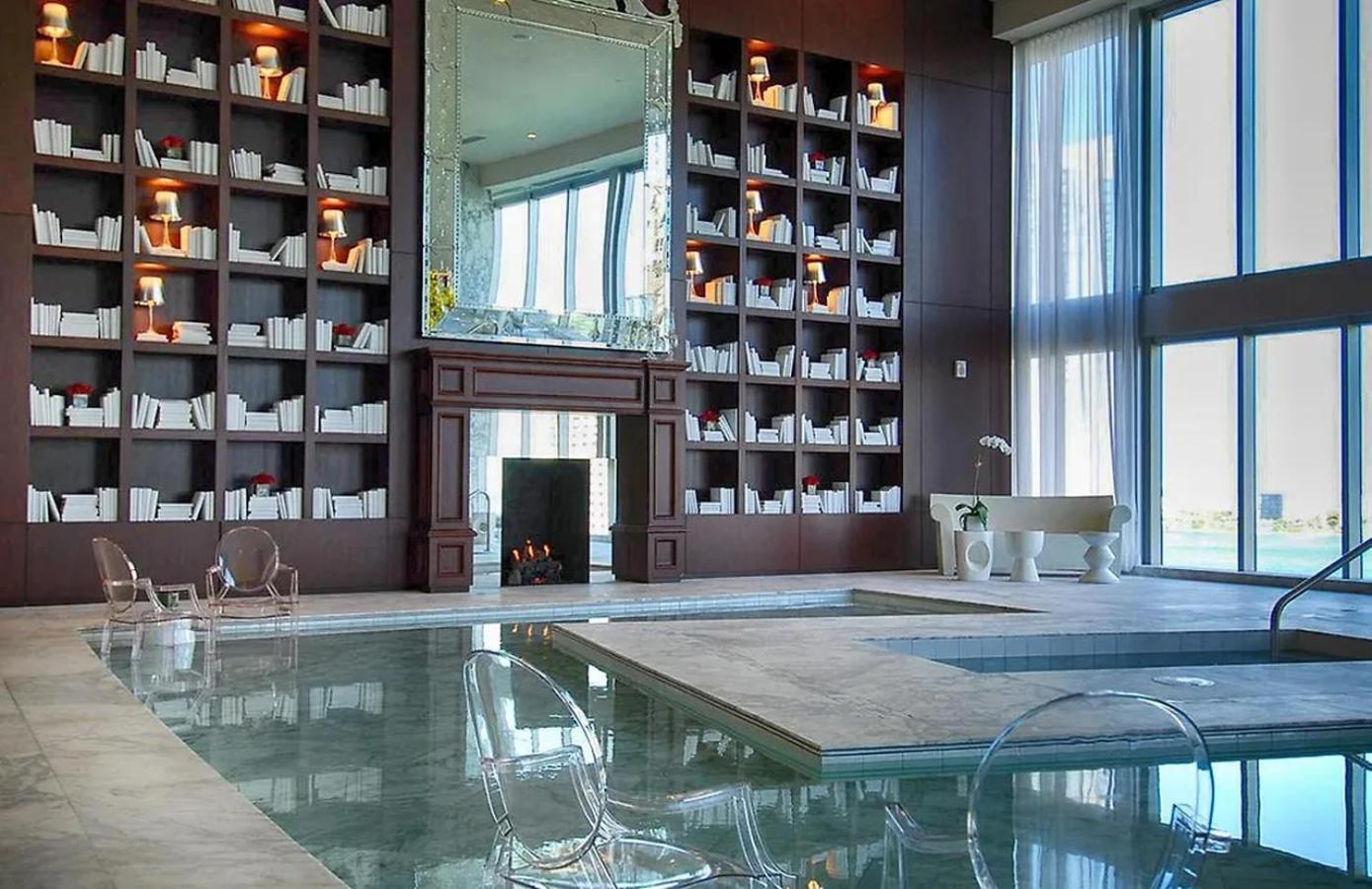 2b2b W Water View - Free Parking - Pool - Lux Holiday home