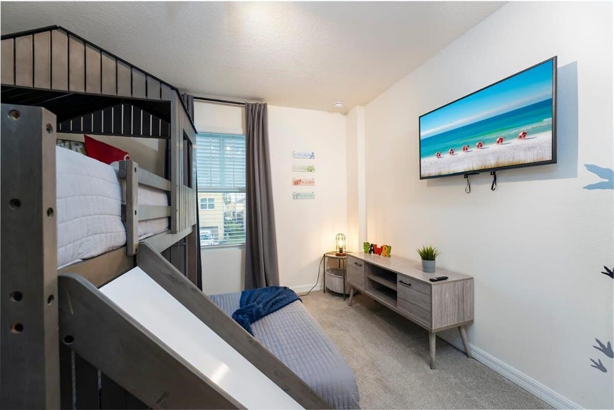Exciting 6br By W Private Pool