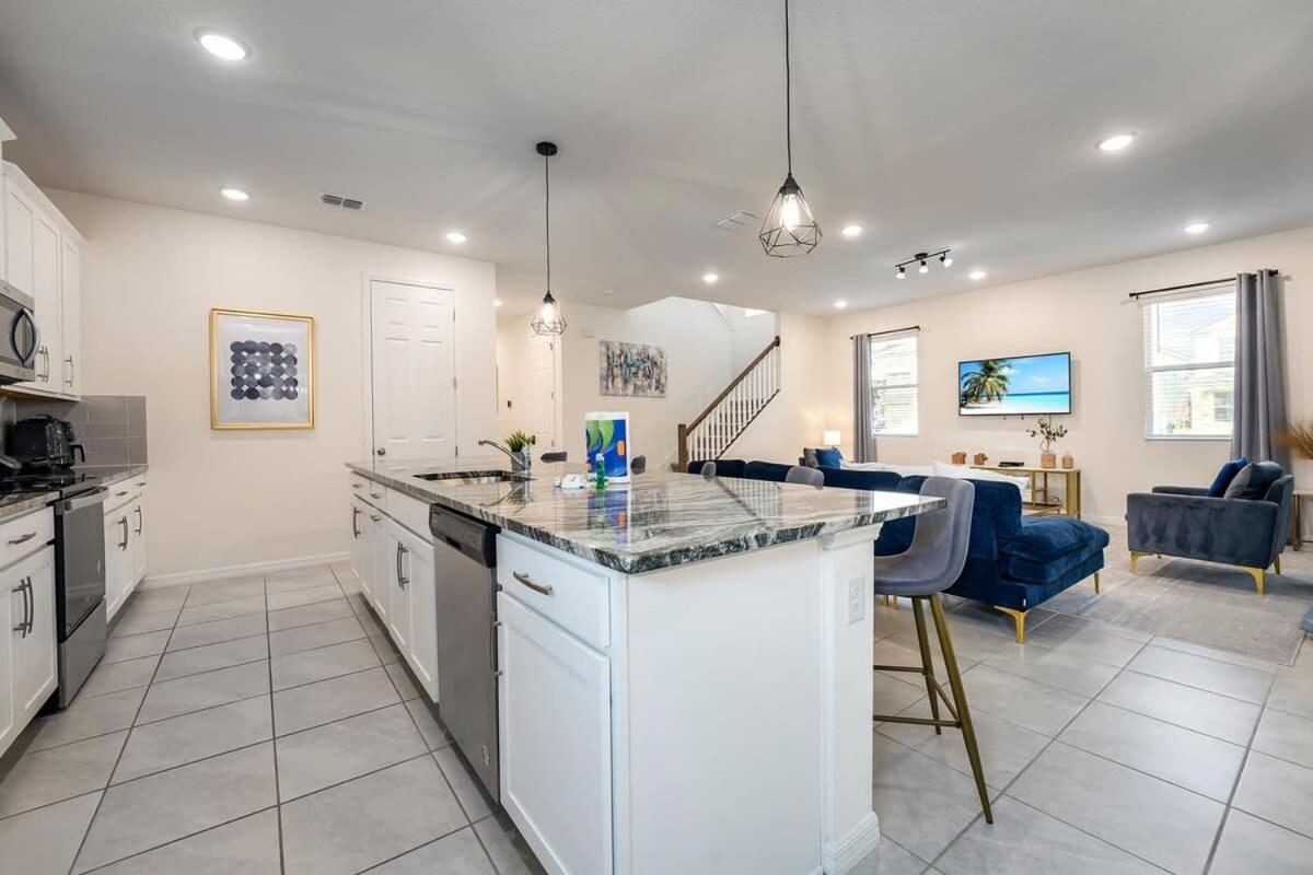 Exciting 6br By W Private Pool Kissimmee