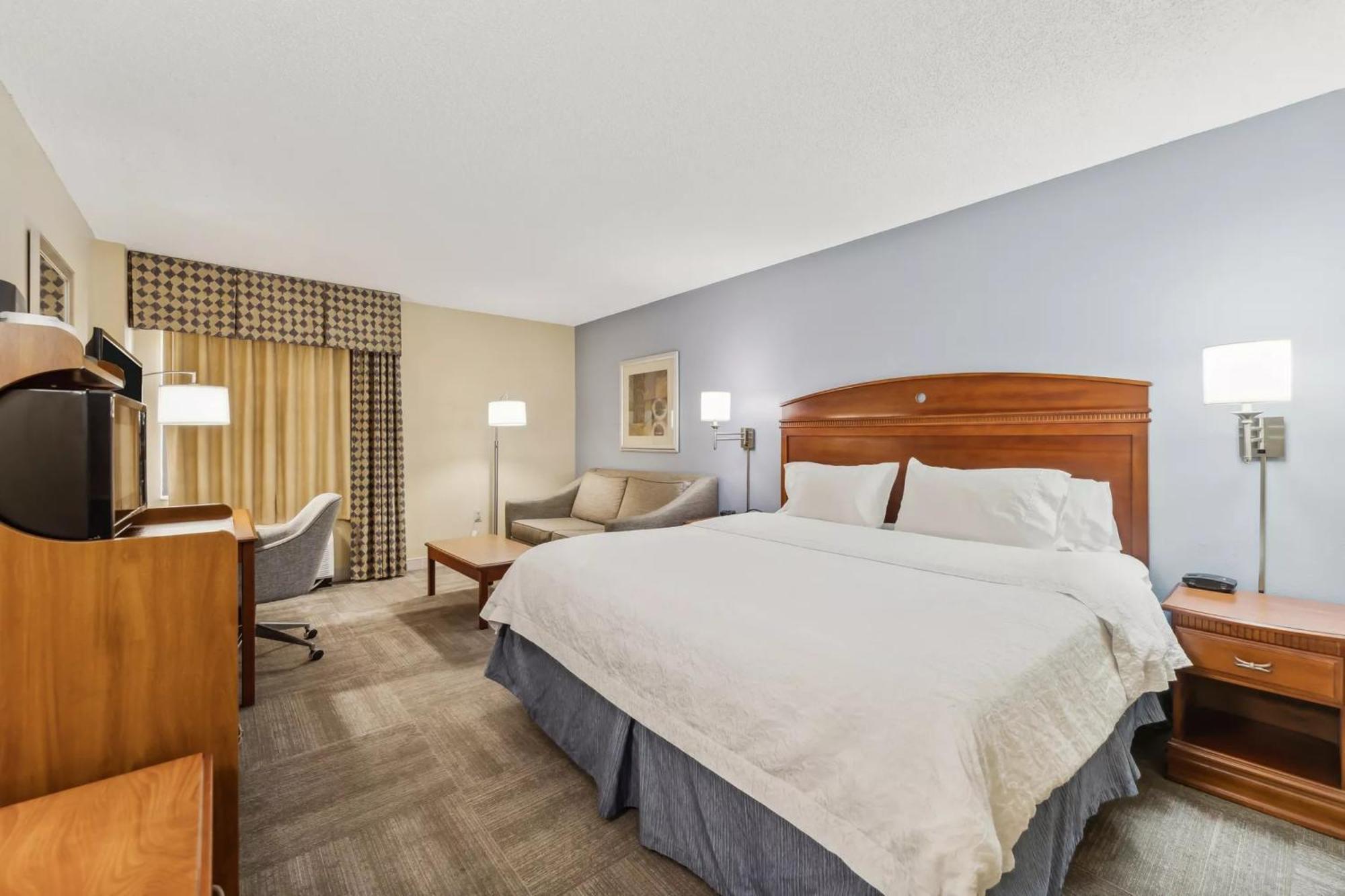 Hotel Hampton Miami-airport West 3*