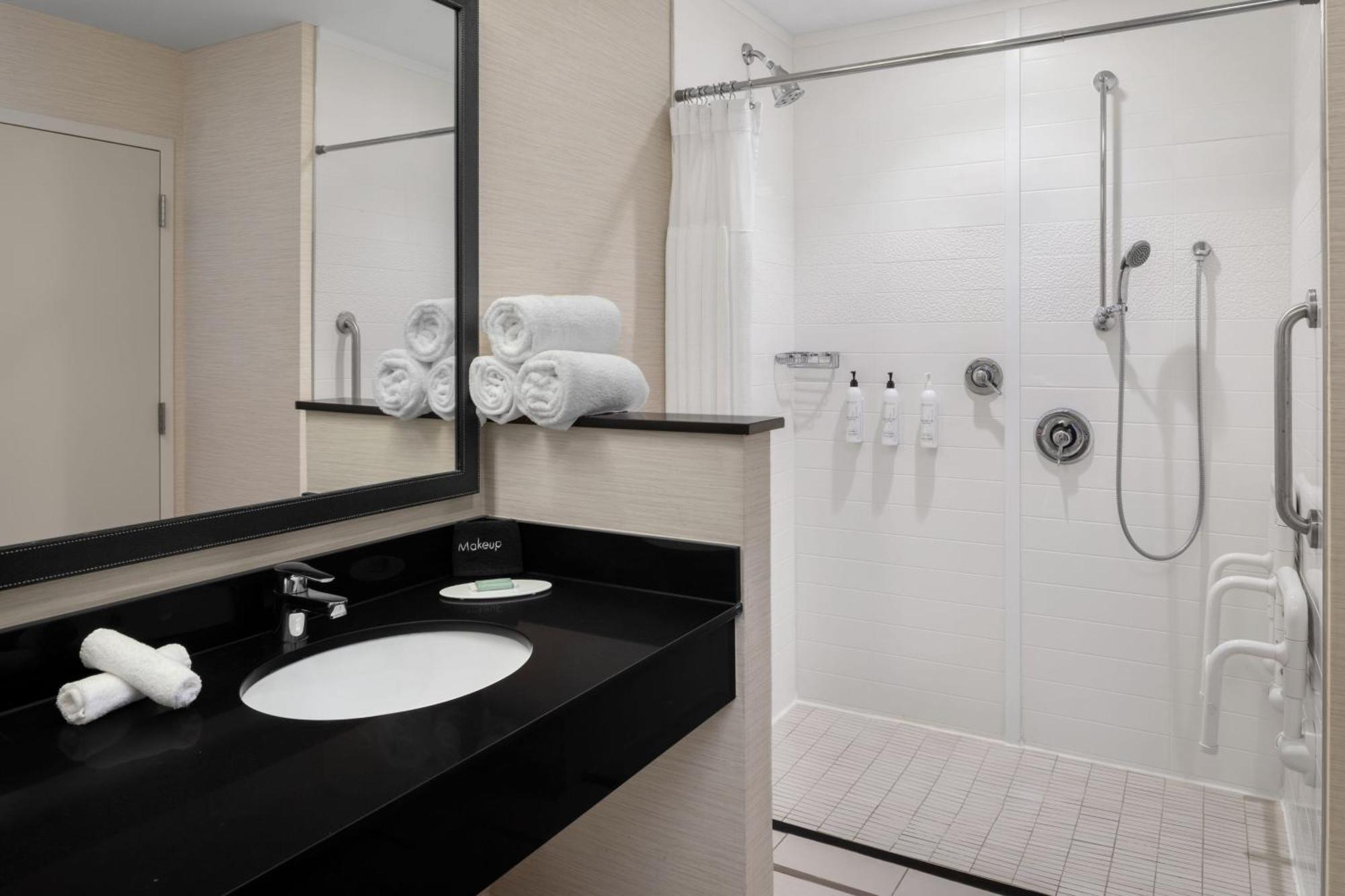 Fairfield & By Marriott Orlando Kissimmee/celebration